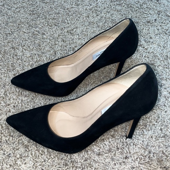 LK Bennett Black Heels - Picture 3 of 6